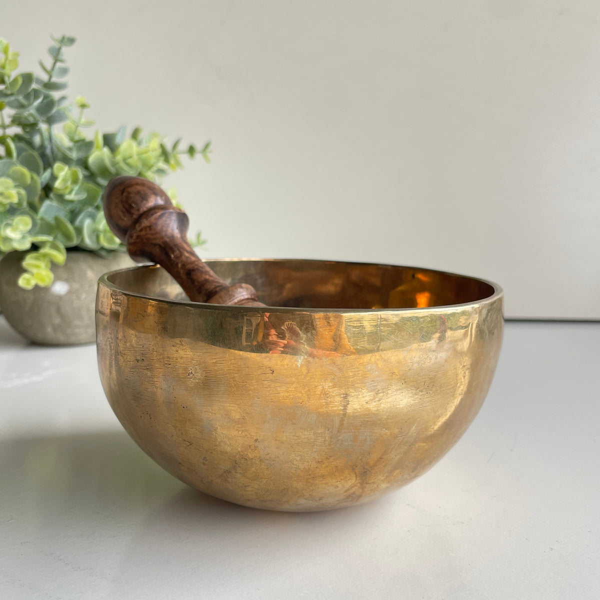 Brass Singing Bowl KH863 511g