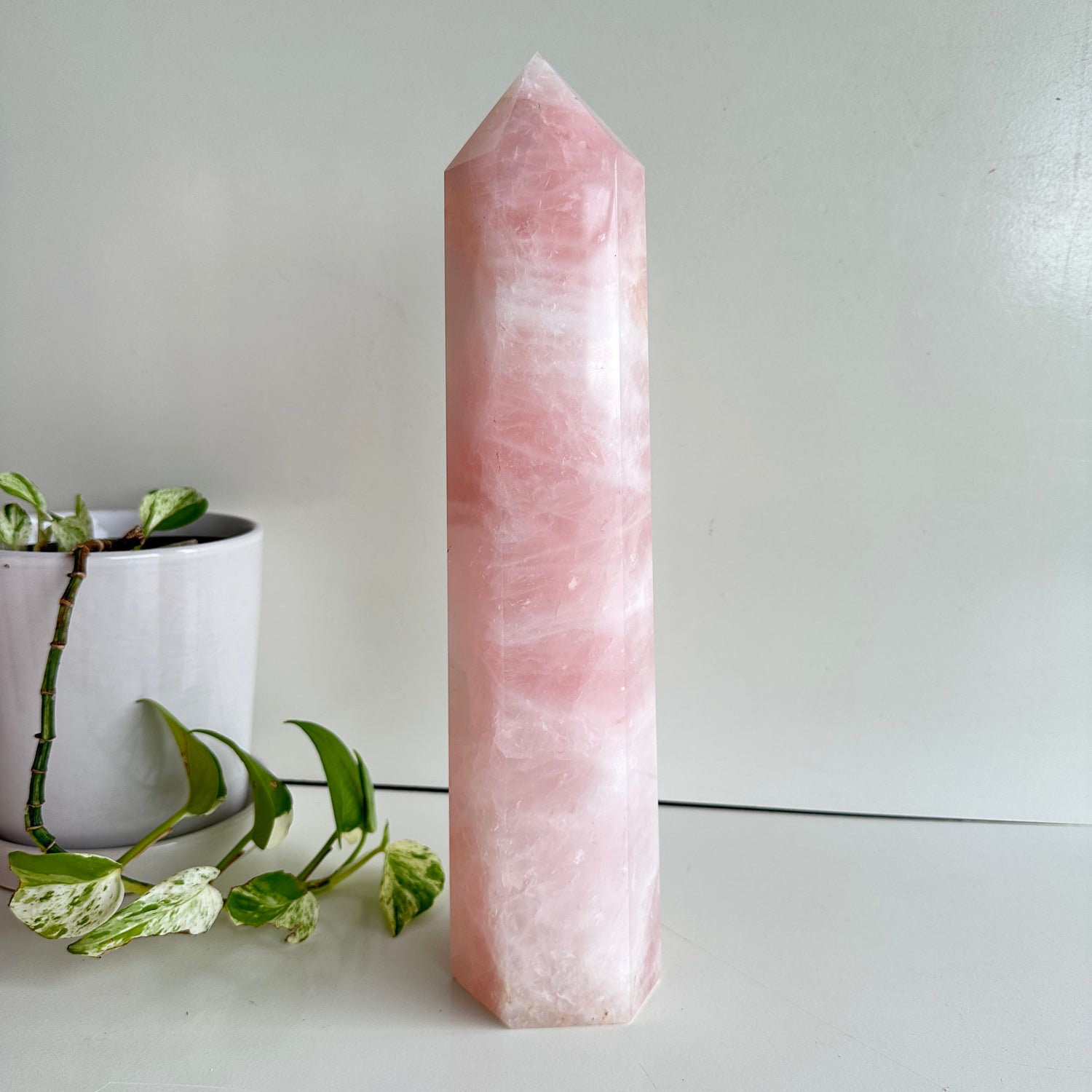 Rose Quartz Generator 33.7cm