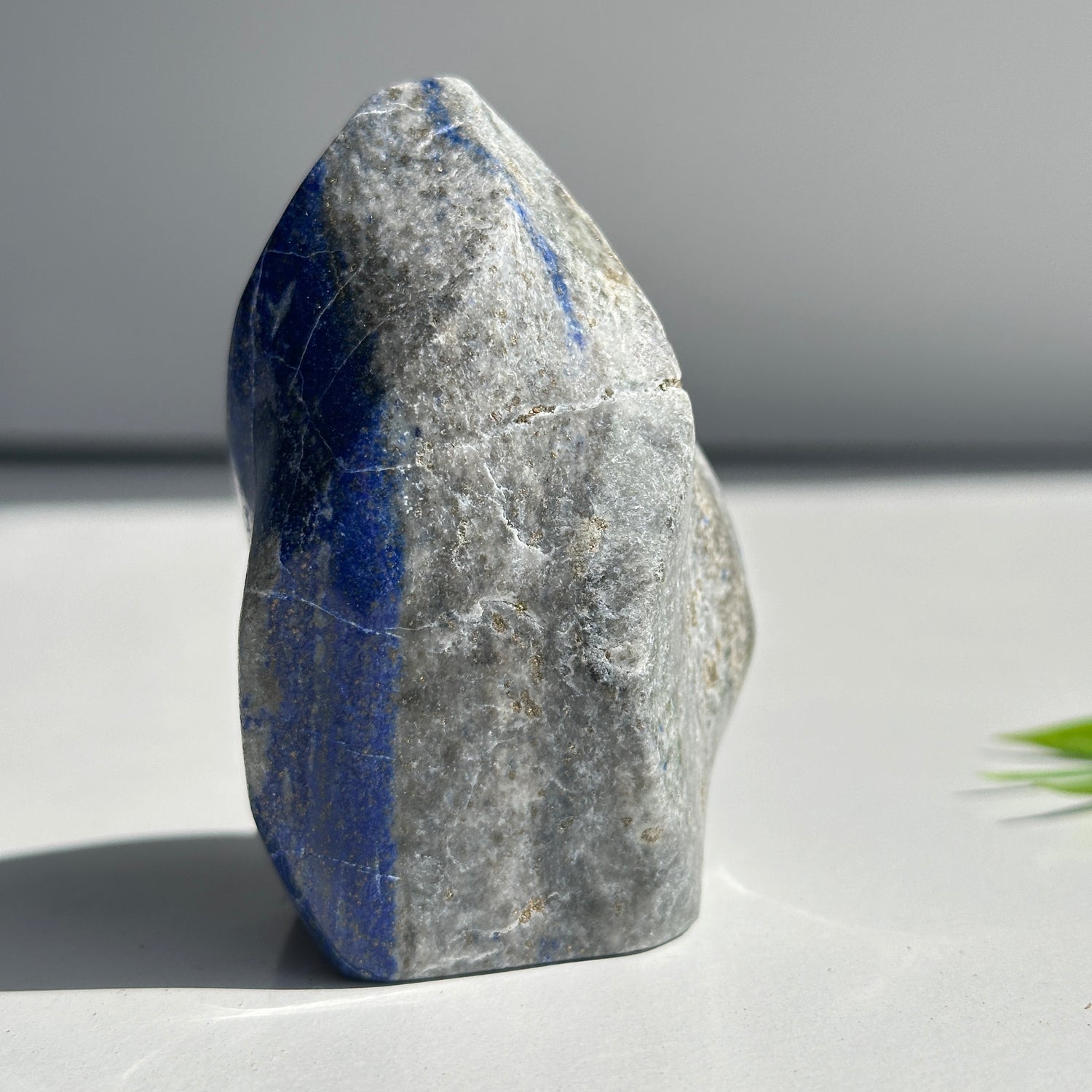 Lapis Lazuli Flame 7.8cm 01