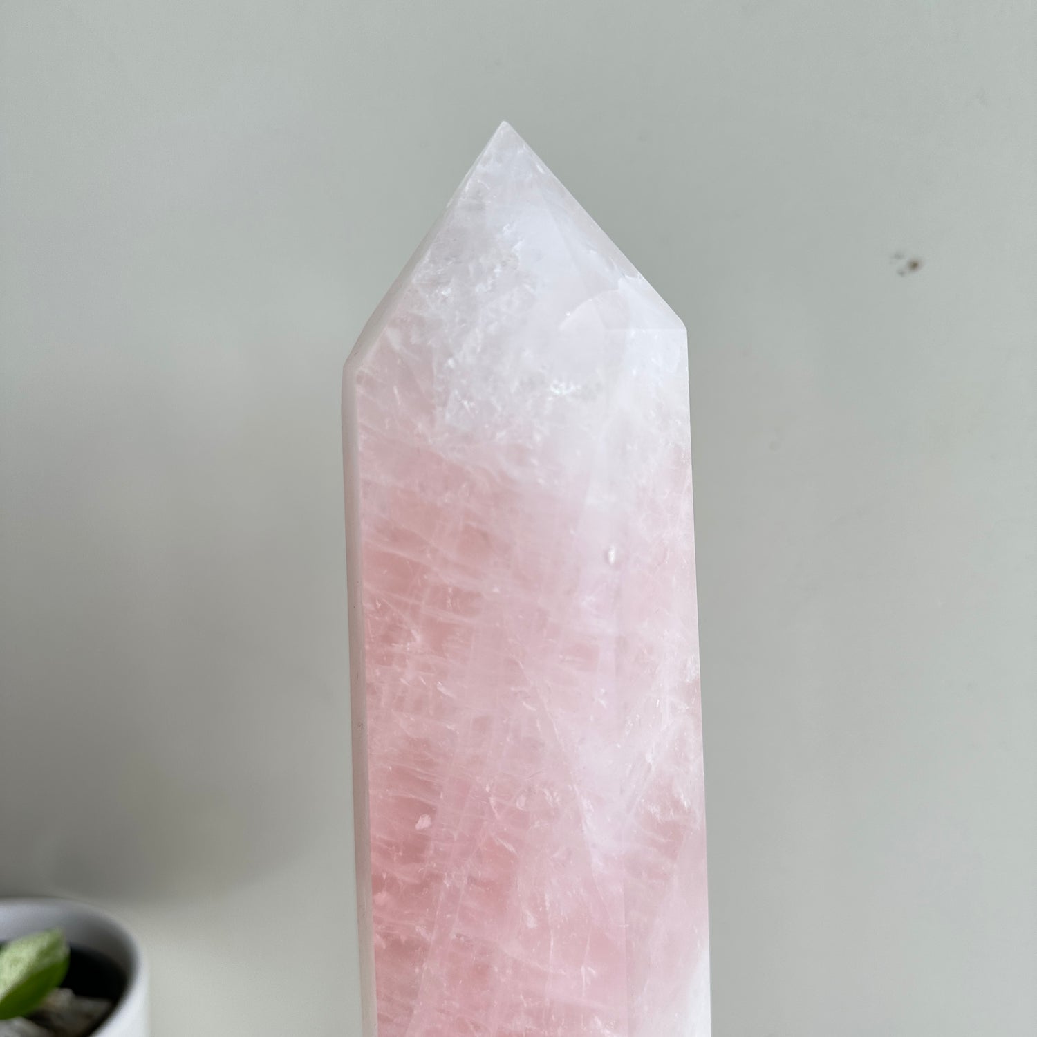 Rose Quartz Generator 41.8cm