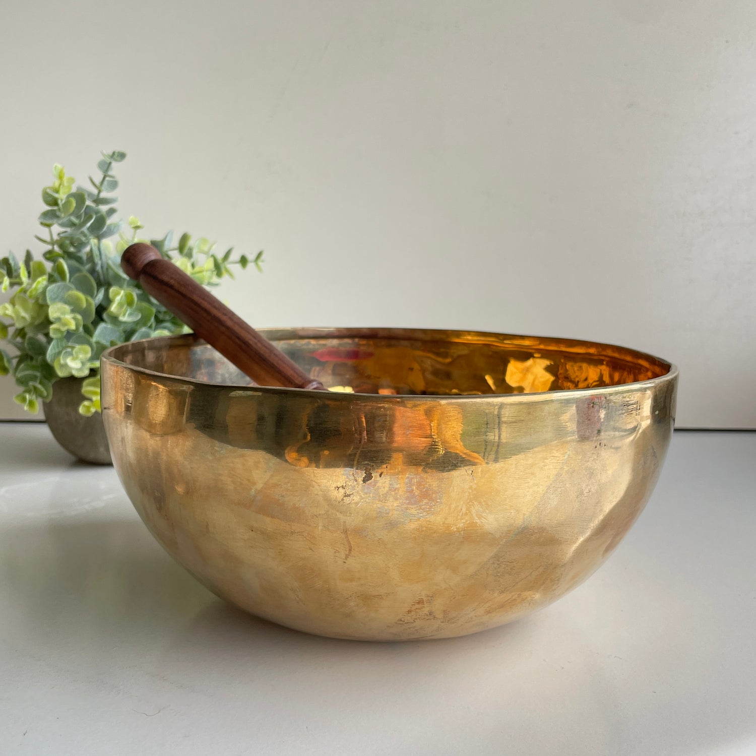 Brass Singing Bowl KH863 1526g