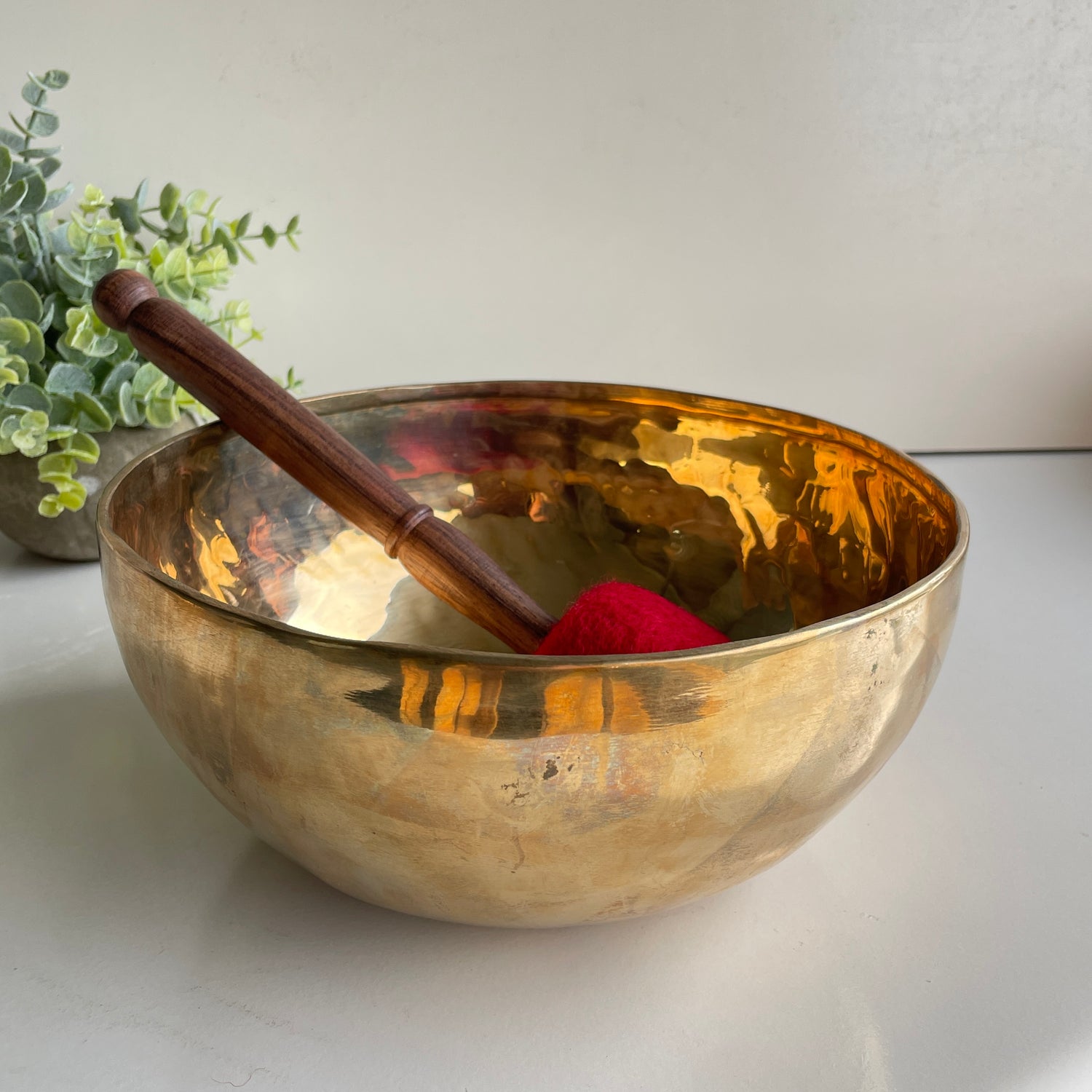 Brass Singing Bowl KH863 1526g