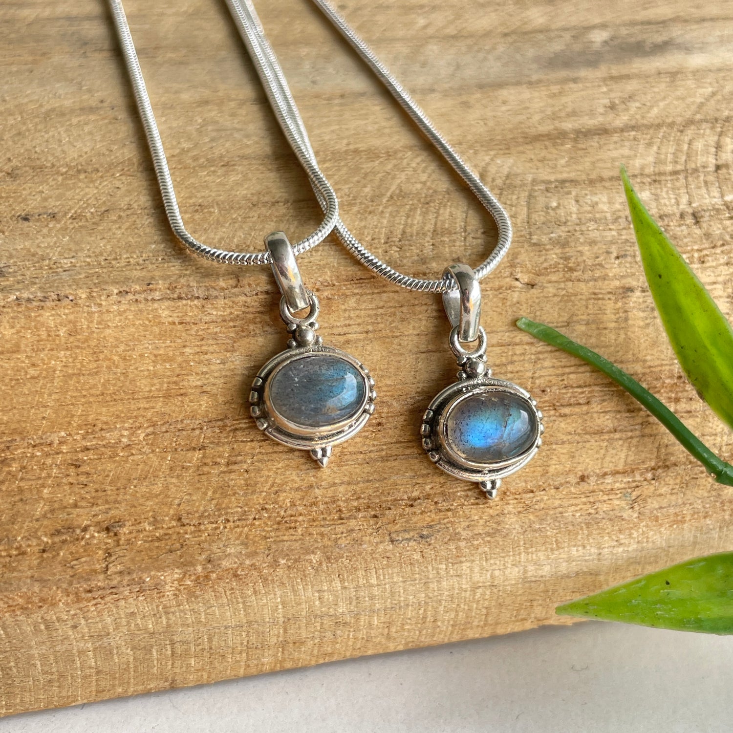 Labradorite Oval Pendant