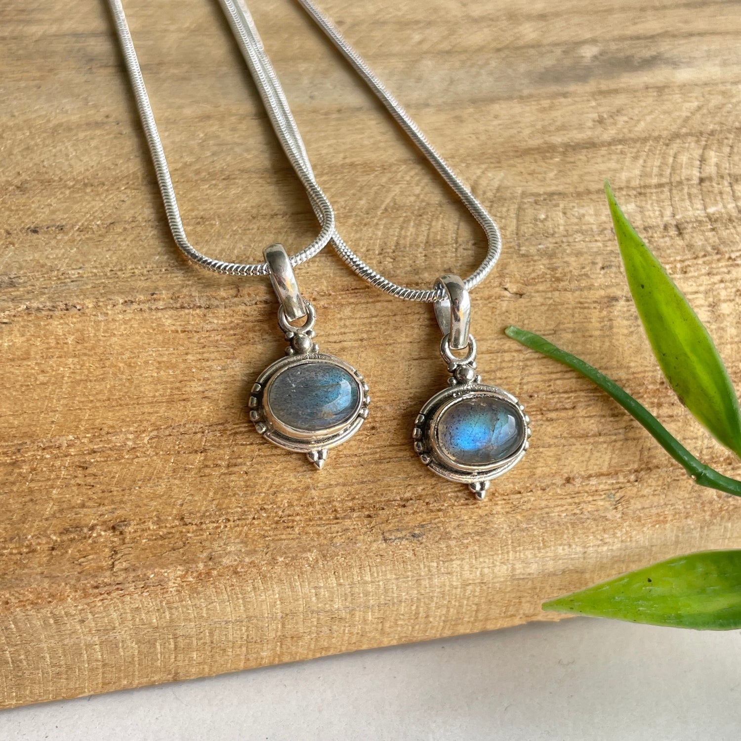 Labradorite Oval Pendant