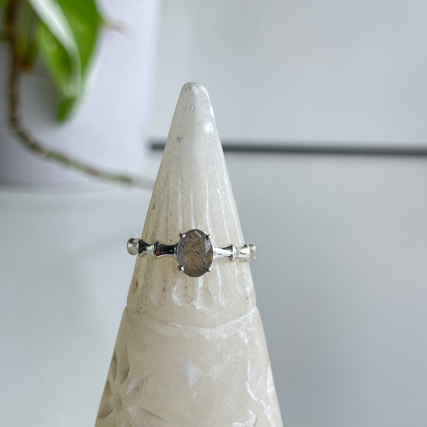 Labradorite Oval Ring