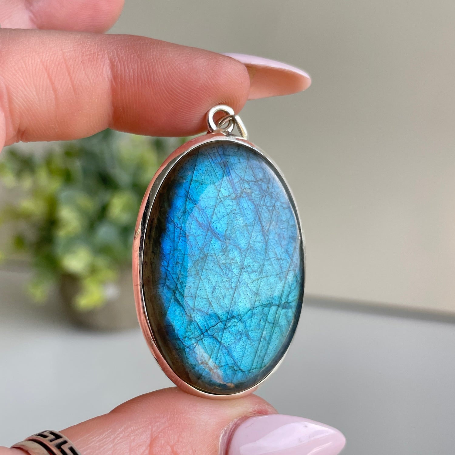 Labradorite Oval Pendant