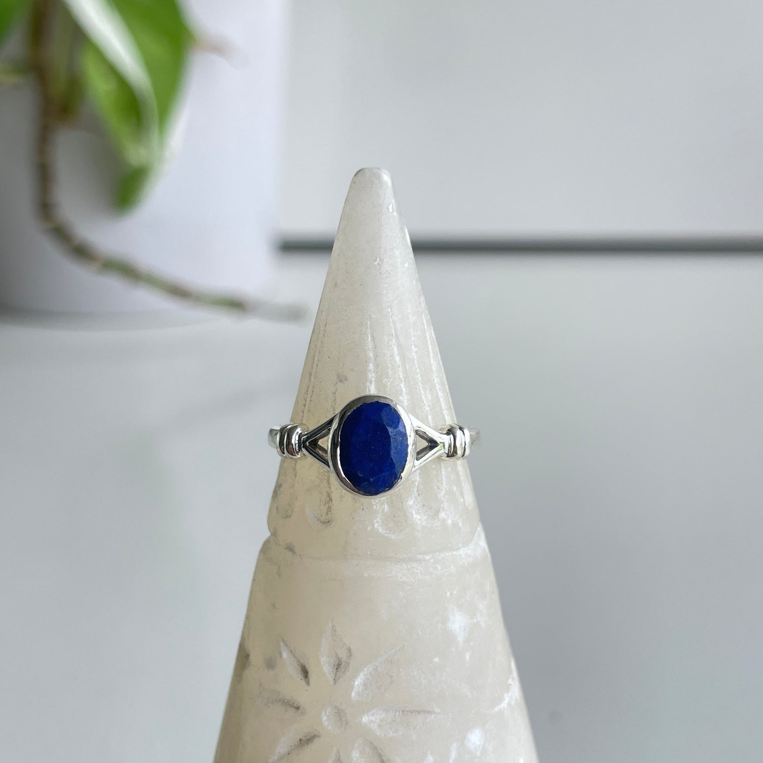 Lapis Lazuli Oval Ring