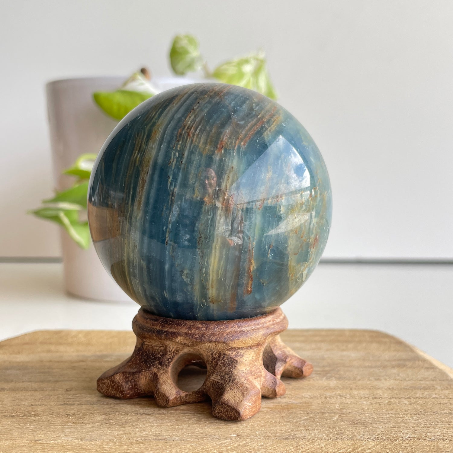 Blue Onyx Sphere 6.8cm