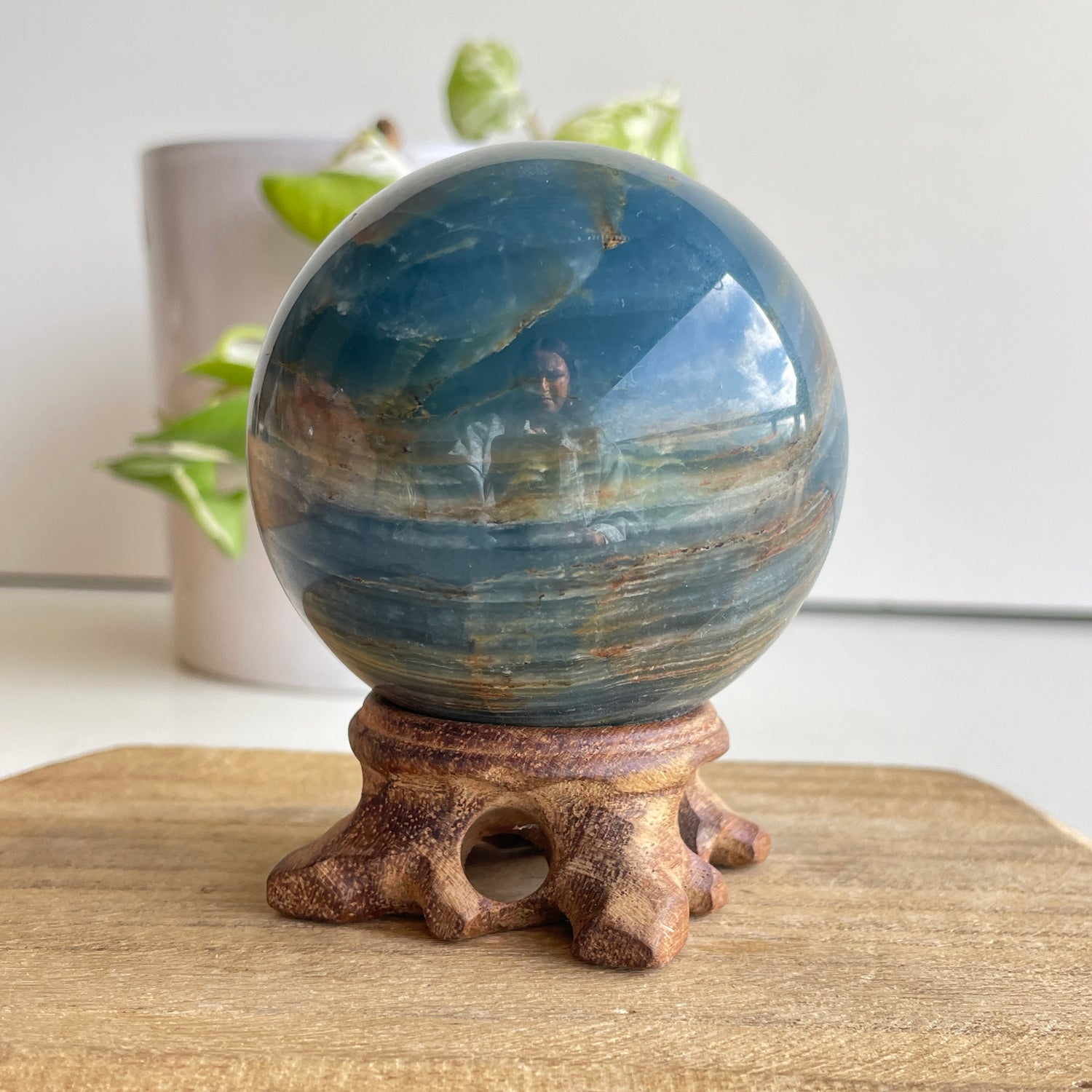 Blue Onyx Sphere 6.8cm