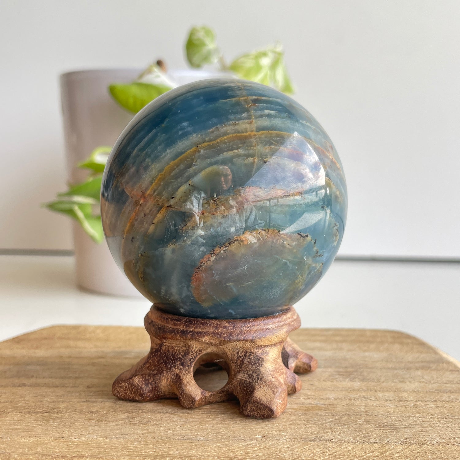 Blue Onyx Sphere 6.8cm