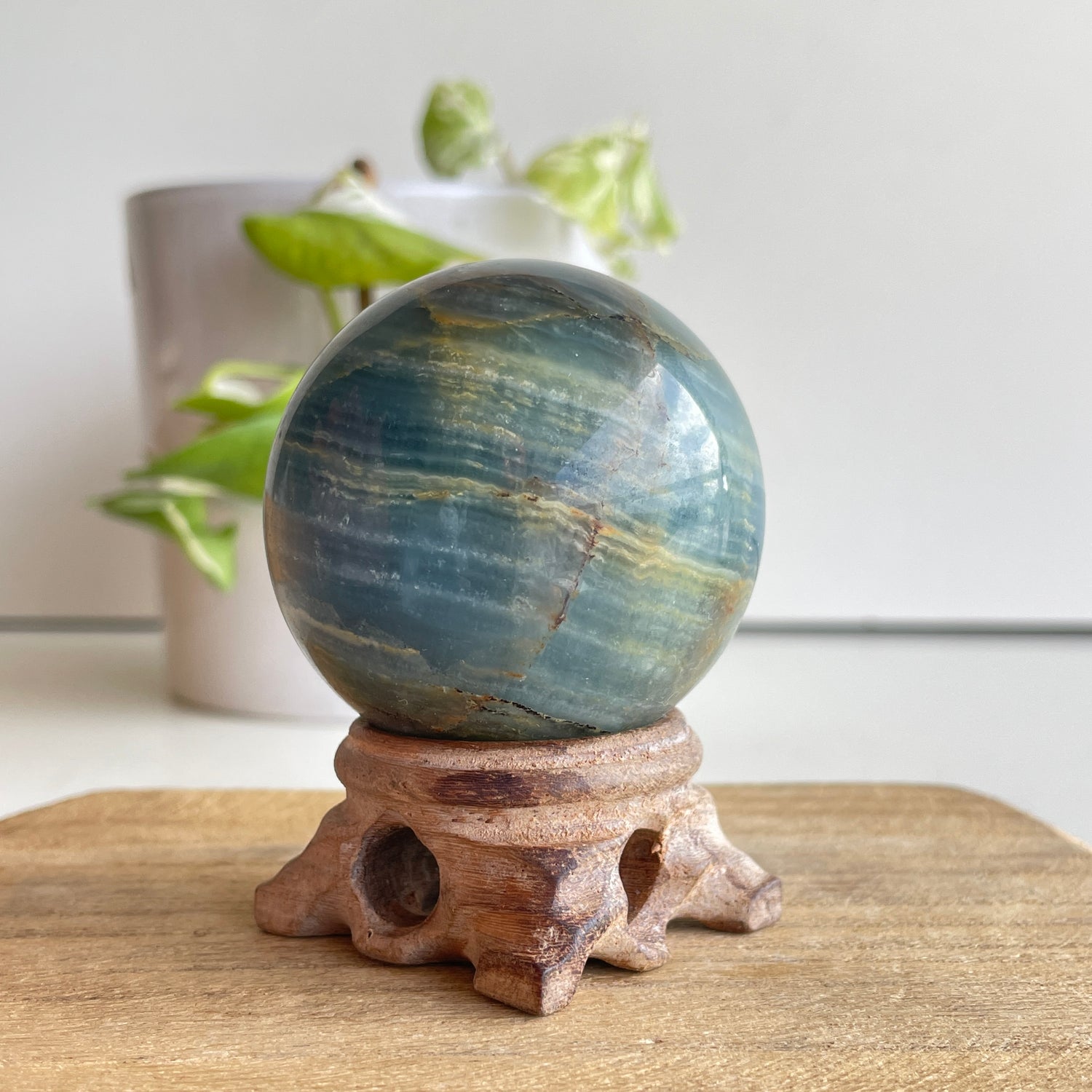 Blue Onyx Sphere 5.5cm