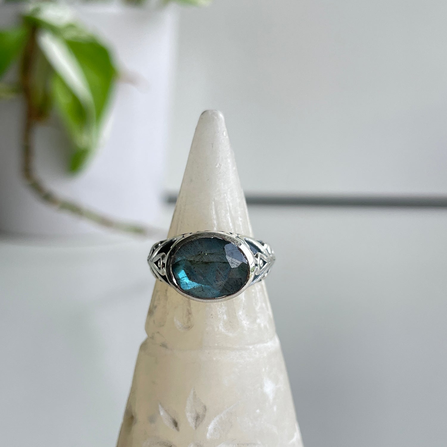 Labradorite Oval Ring