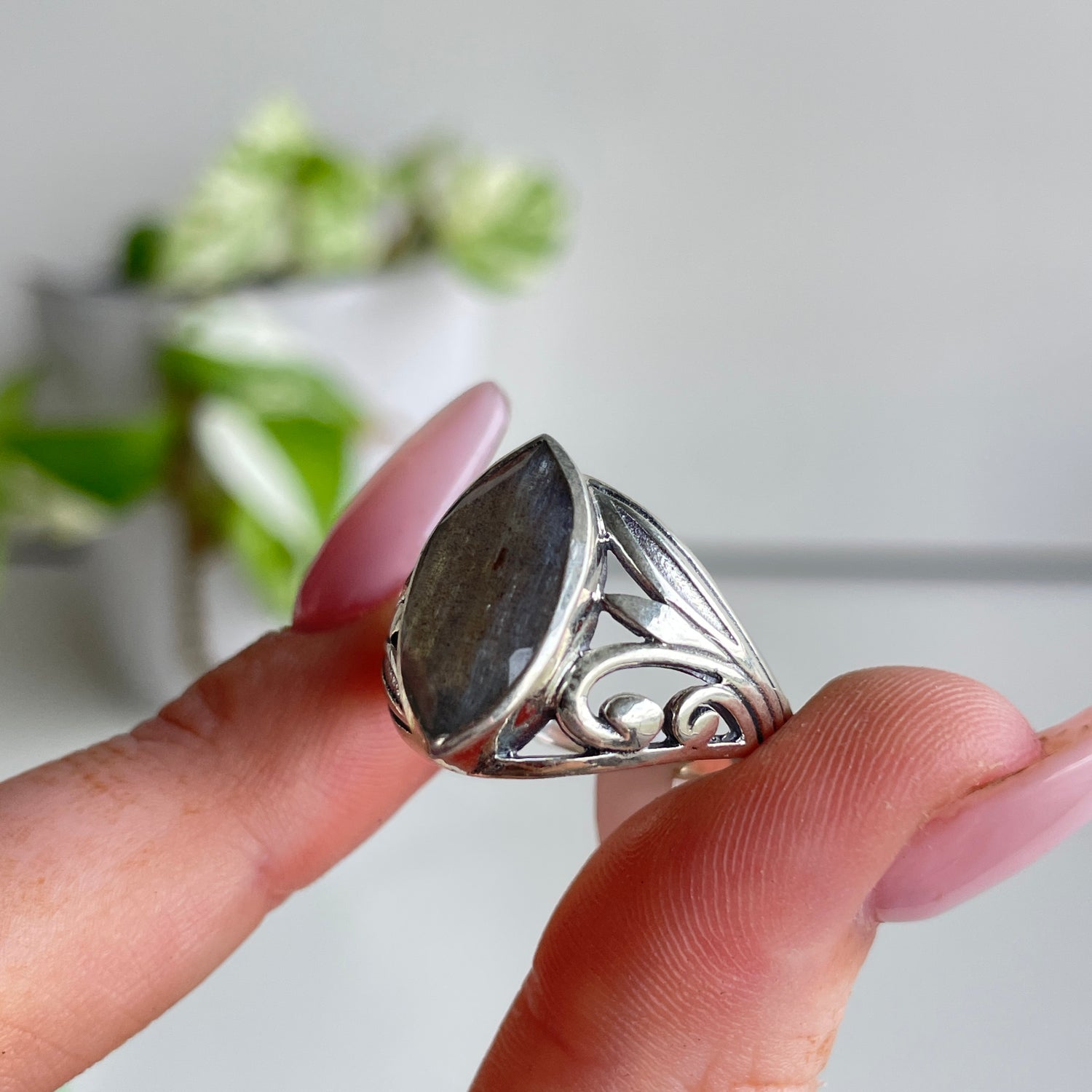 Labradorite Marquise Ring Sz9