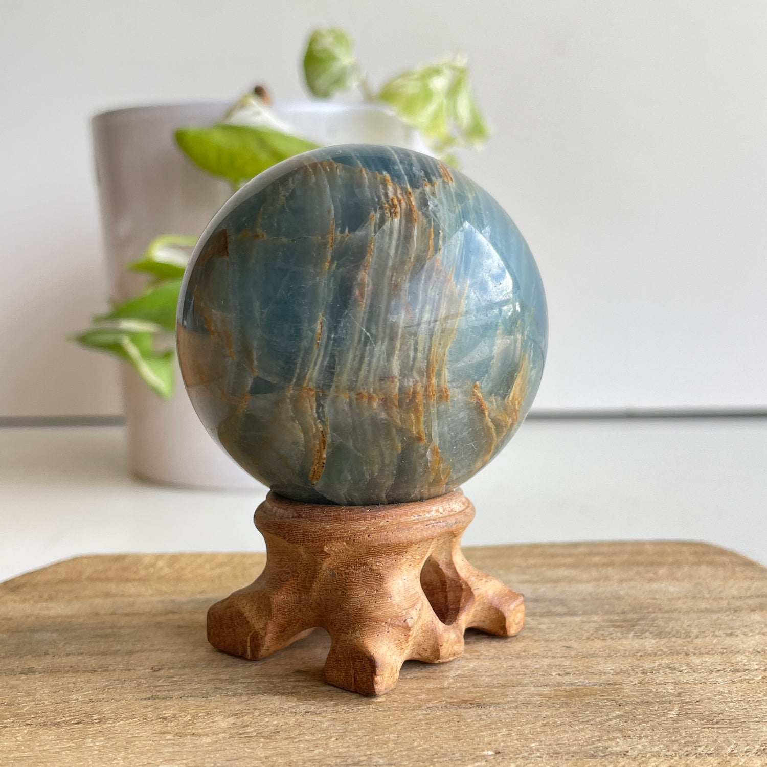 Blue Onyx Sphere 5.7cm