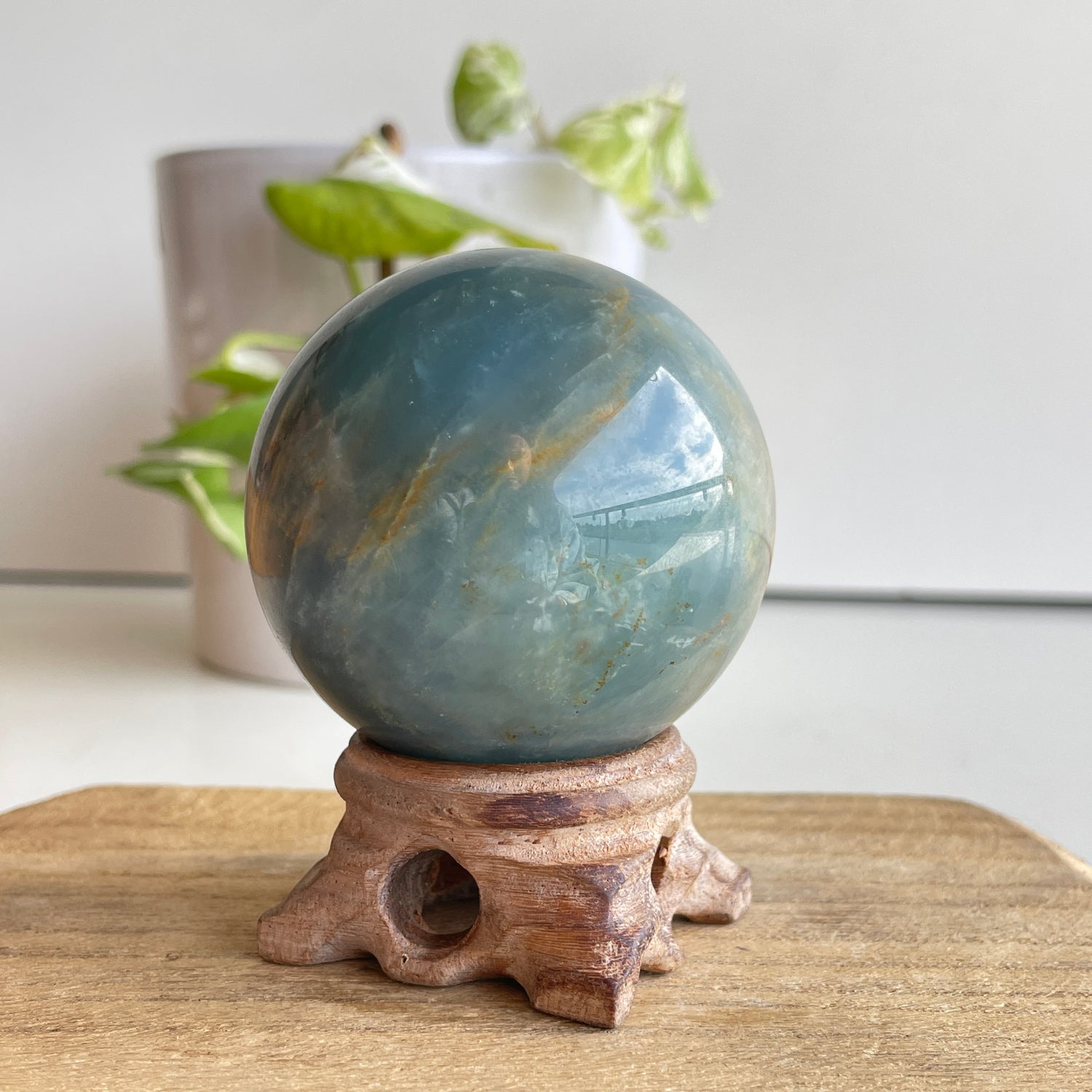 Blue Onyx Sphere 5.8cm