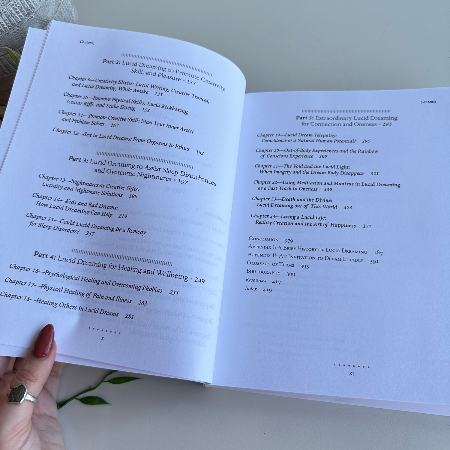 Llewellyns Complete Book Of Lucid Dreaming