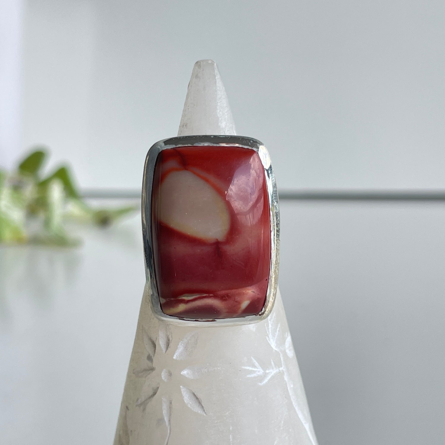 Mookaite Rectangle Ring Sz8