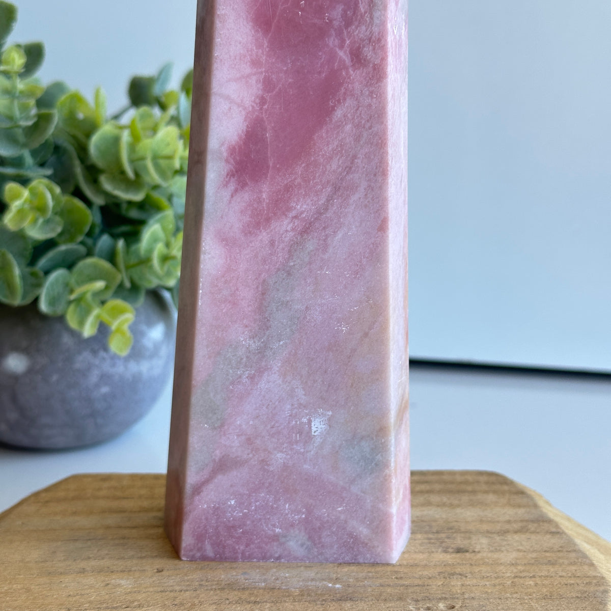 Pink Opal Generator 20.5cm