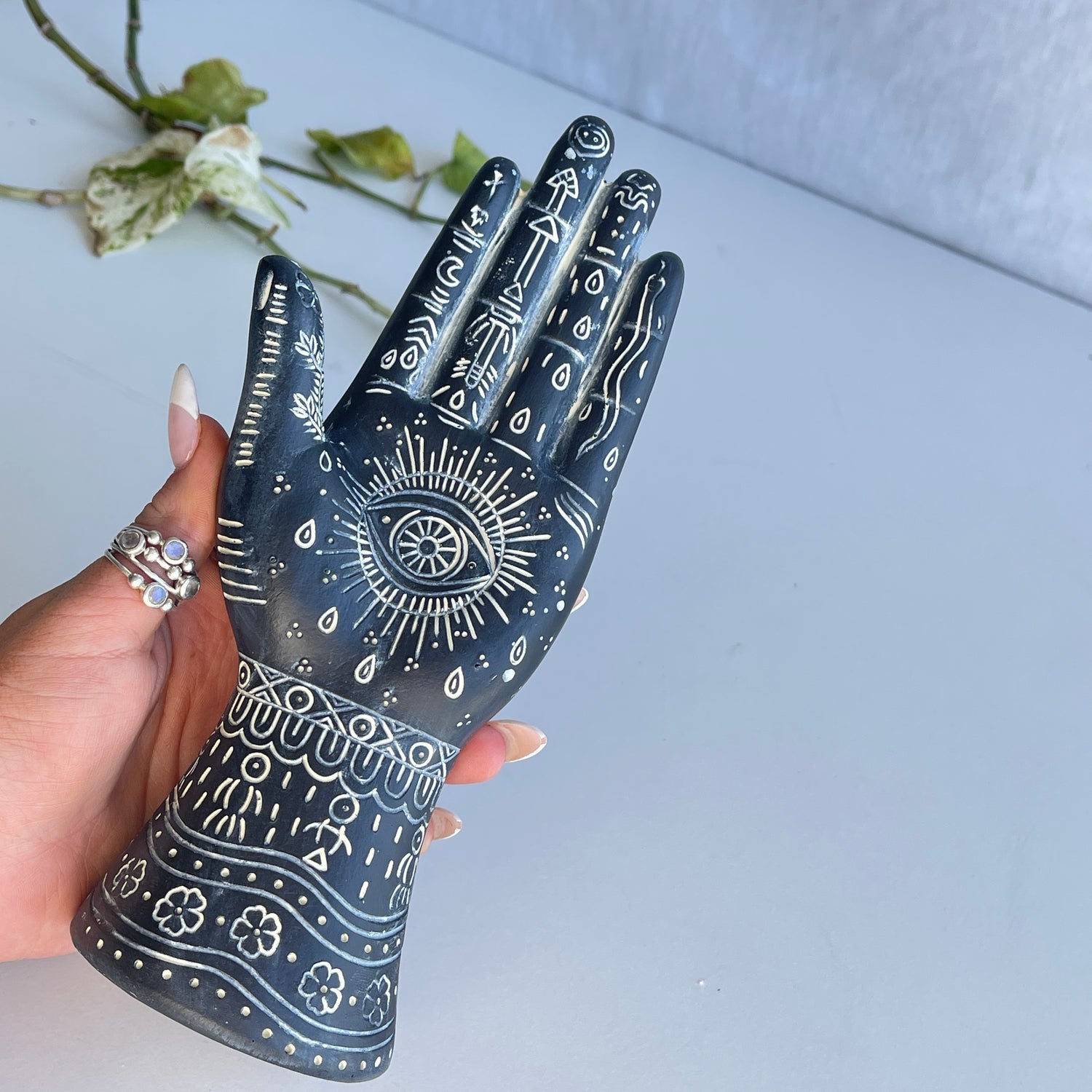 Black and White Palm With Evil Eye hanpalms
