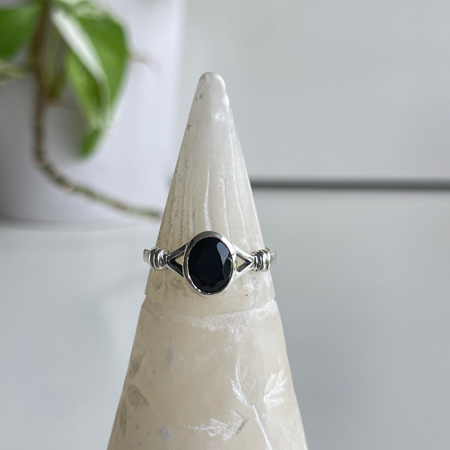 Black Onyx Oval Ring