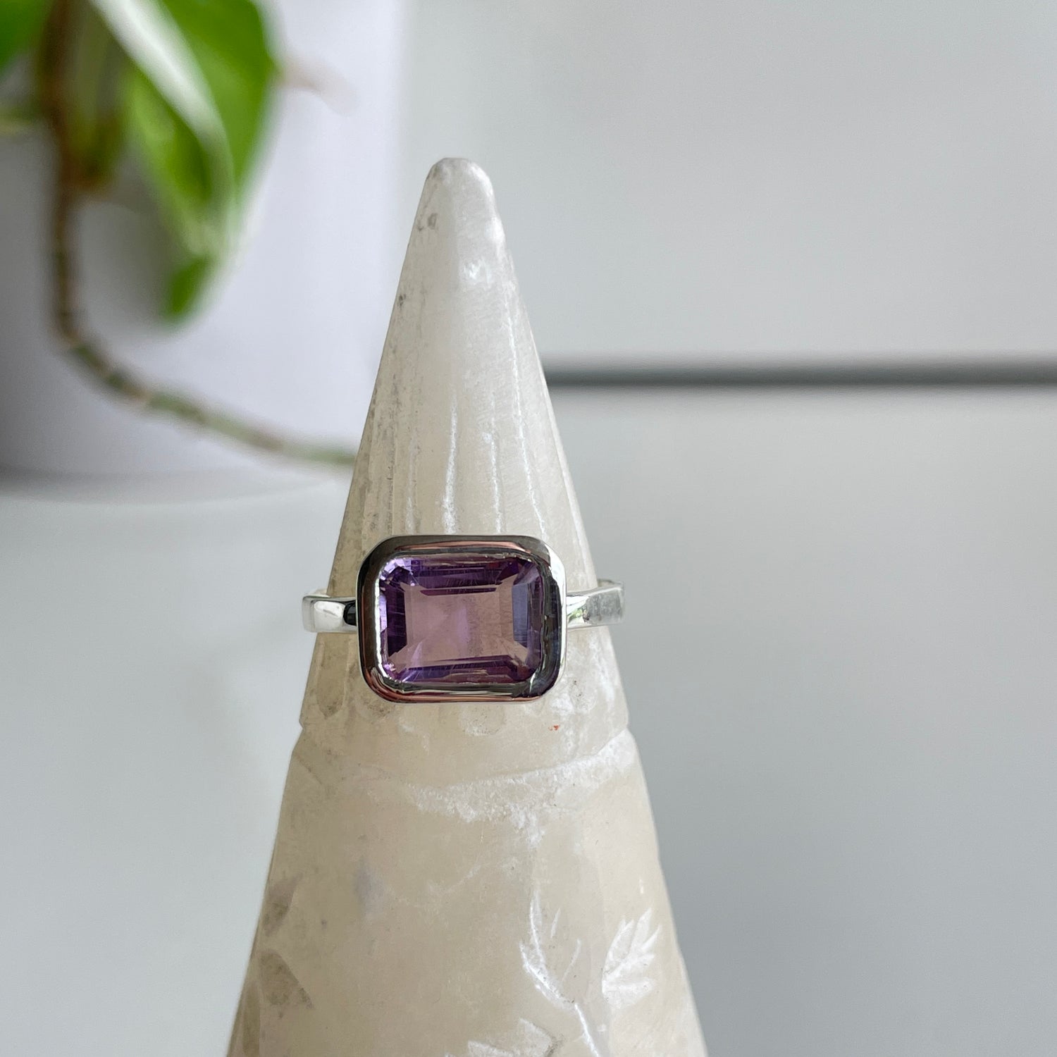 Amethyst Rectangle Ring