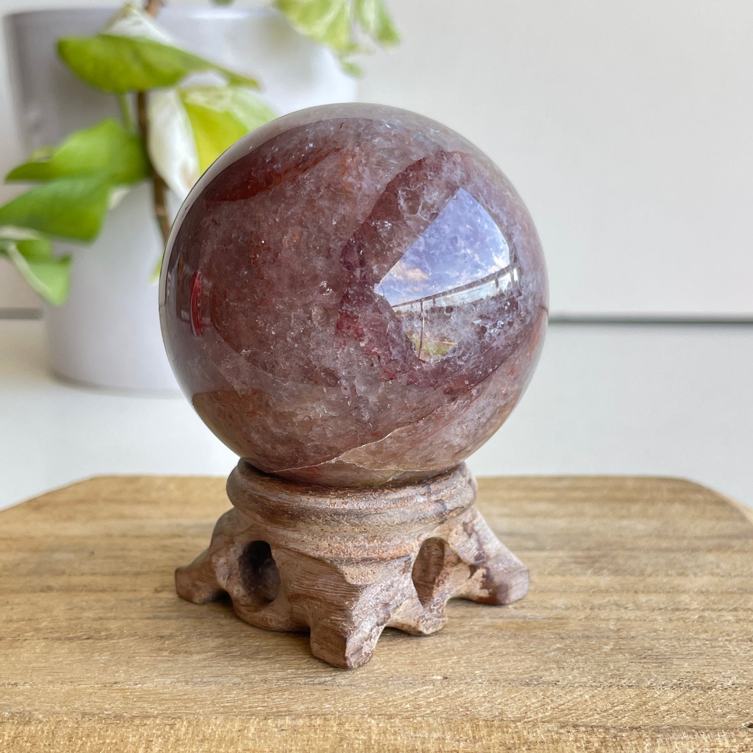 Lithium Quartz Sphere 6cm