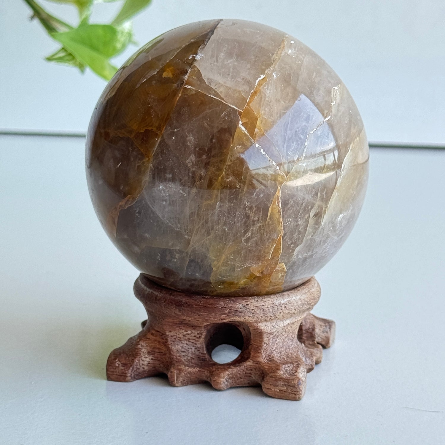 Golden Healer Sphere 7.9cm