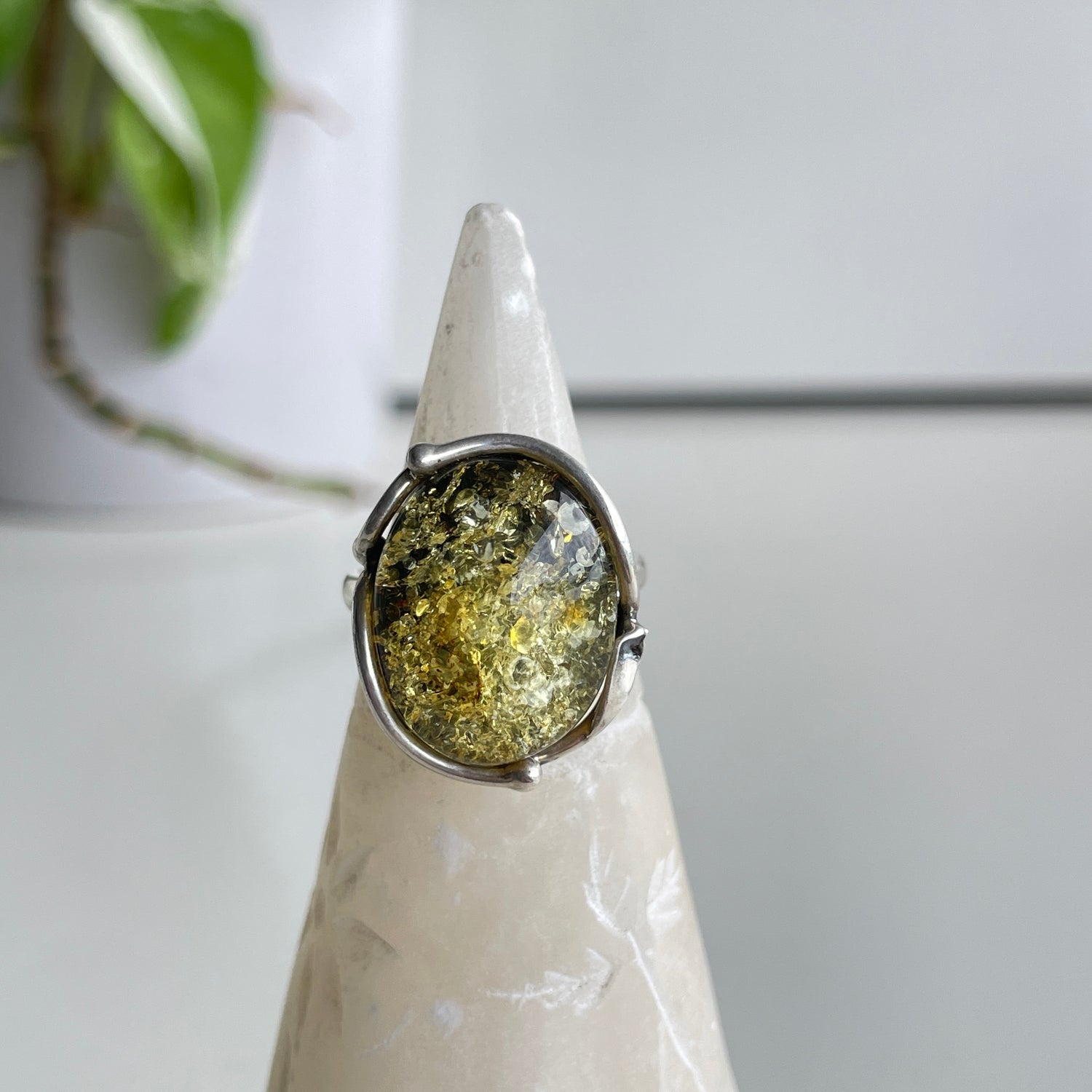 Green Amber Oval Ring Sz8 adj