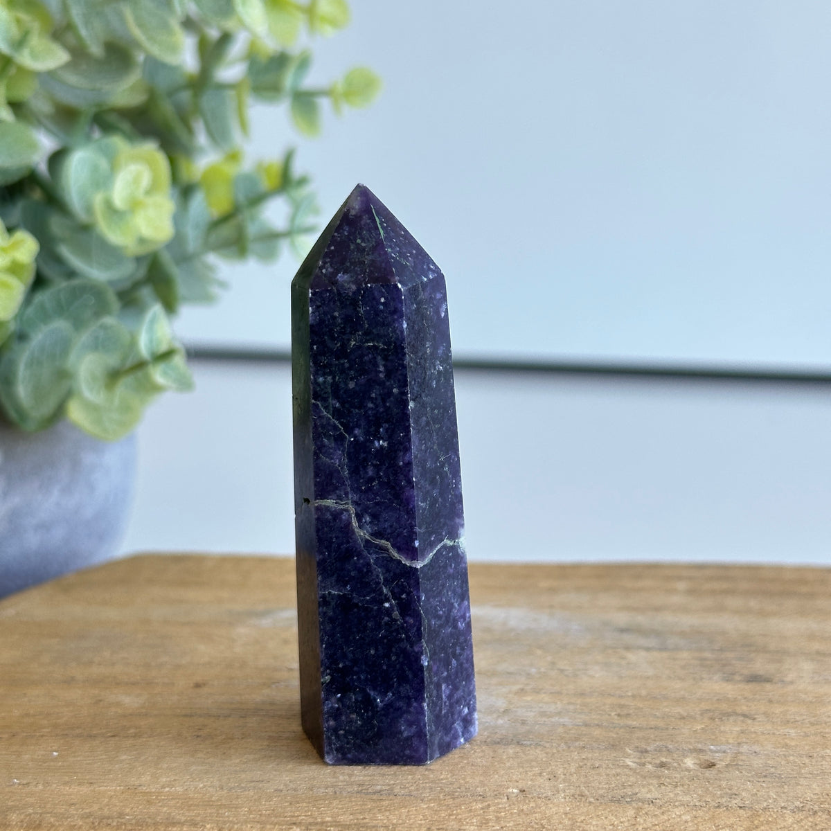 Lepidolite Generator 7cm