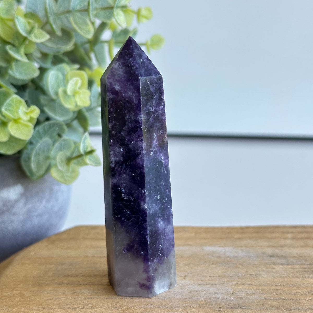 Lepidolite Generator 8.8cm