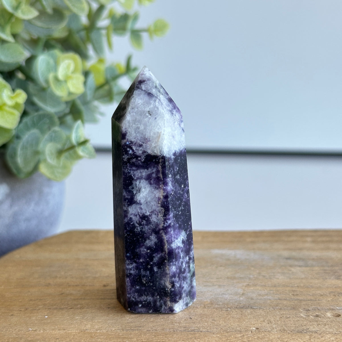 Lepidolite Generator 6.9cm