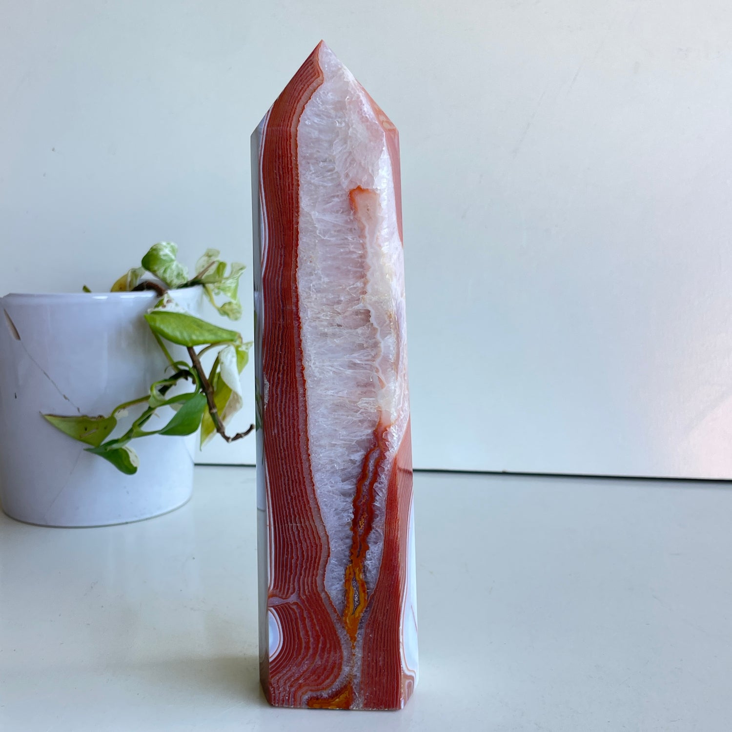 Carnelian Generator 25.4cm