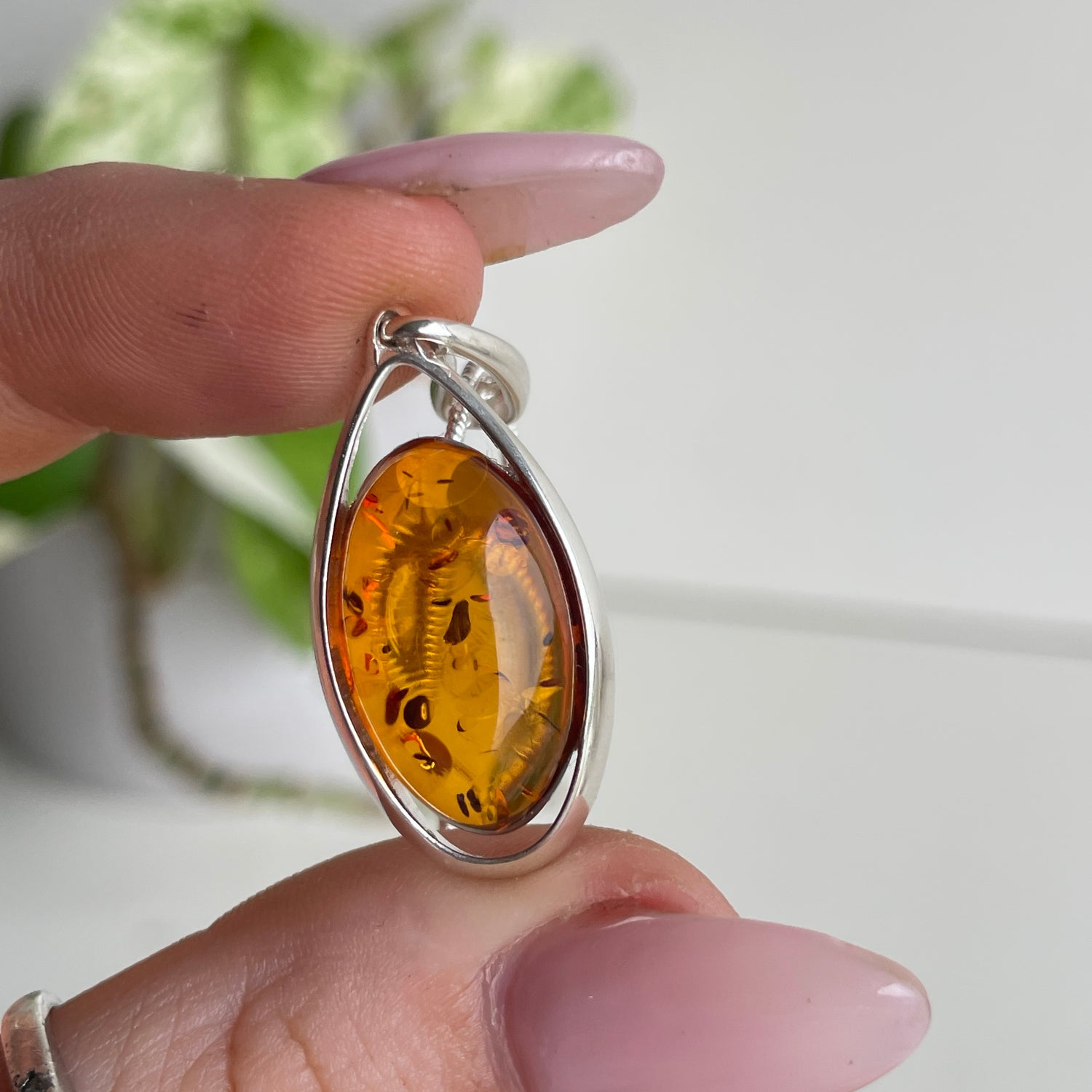 Amber Oval Pendant