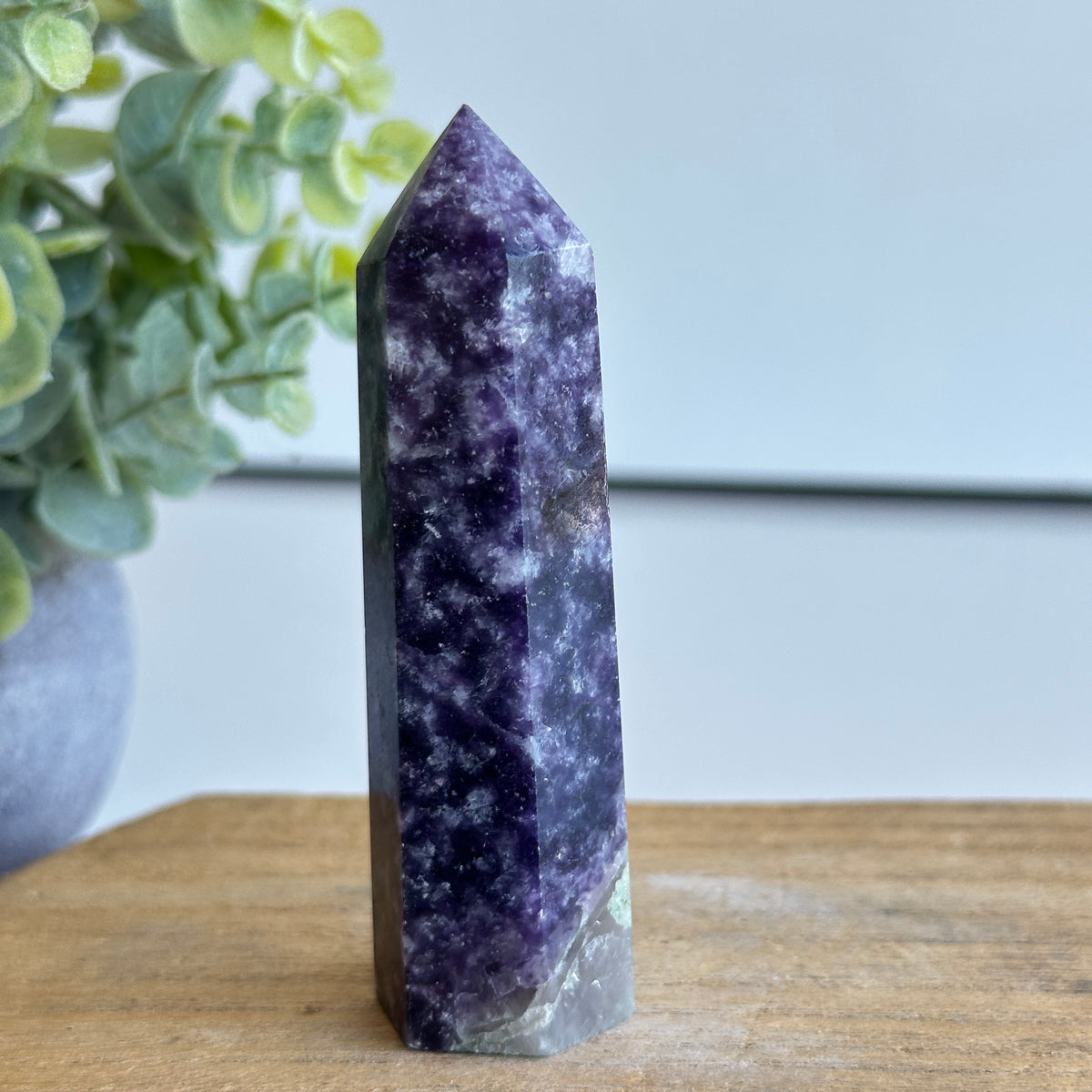 Lepidolite Generator 8.9cm