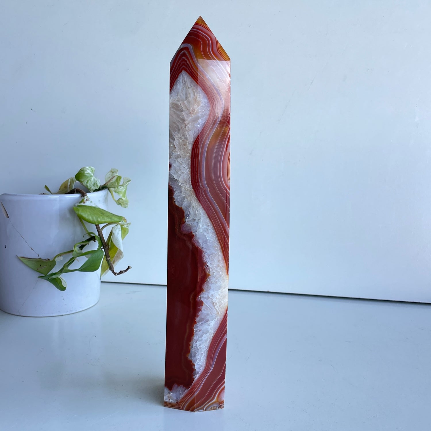 Carnelian Generator 30.7cm