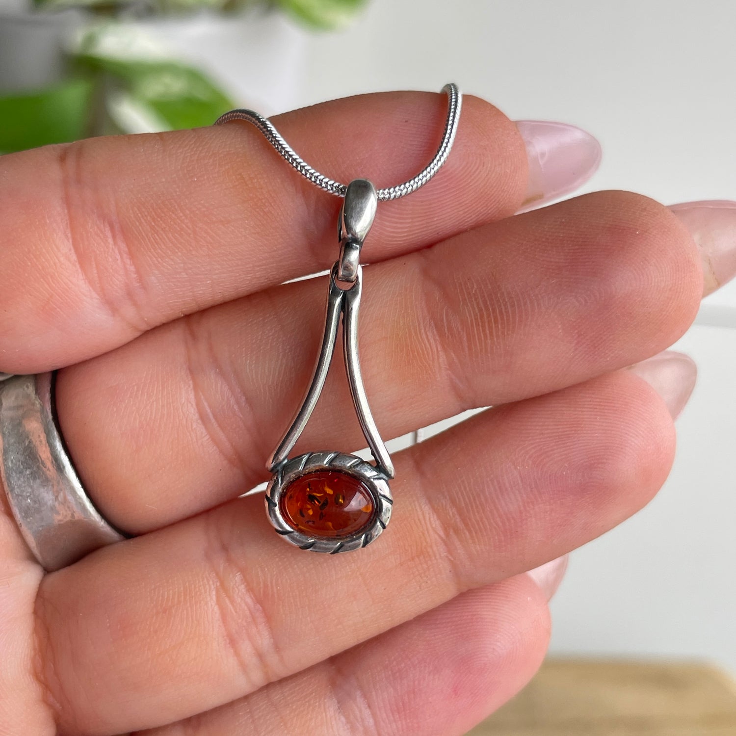Amber Oval Pendant