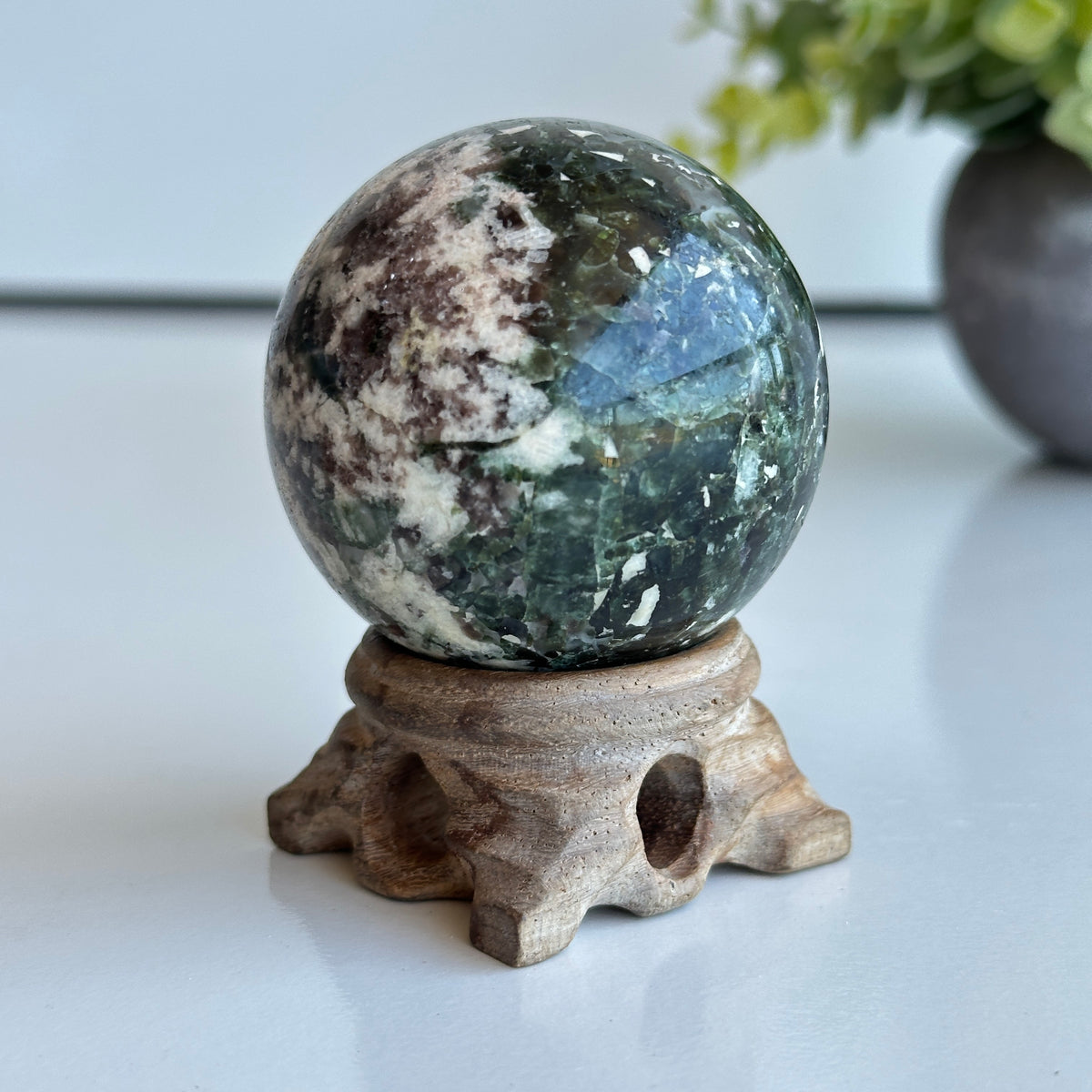 Green Mica Sphere 5.2cm