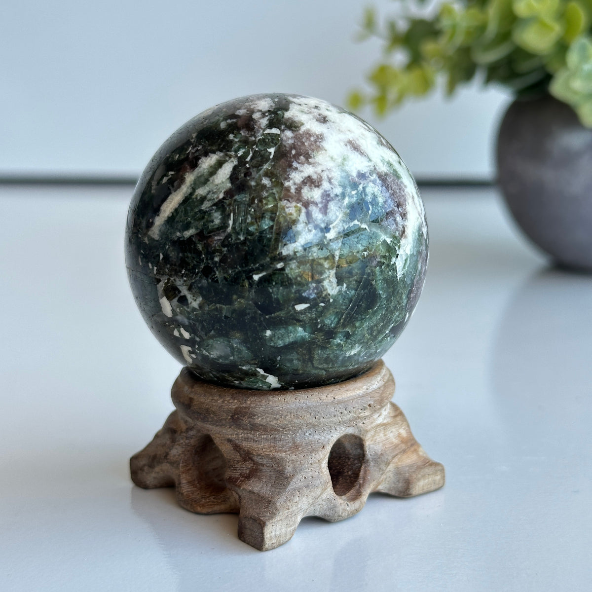 Green Mica Sphere 5.2cm
