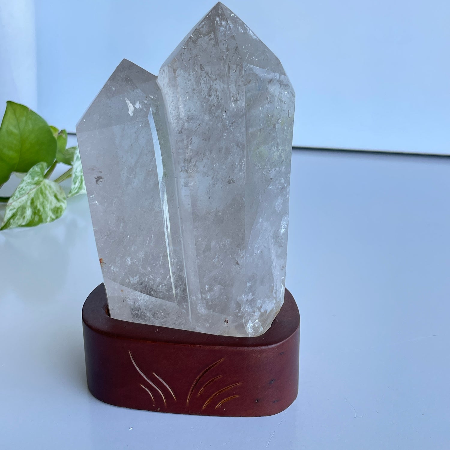 Clear Quartz Twin Point In Stand 13.8cm