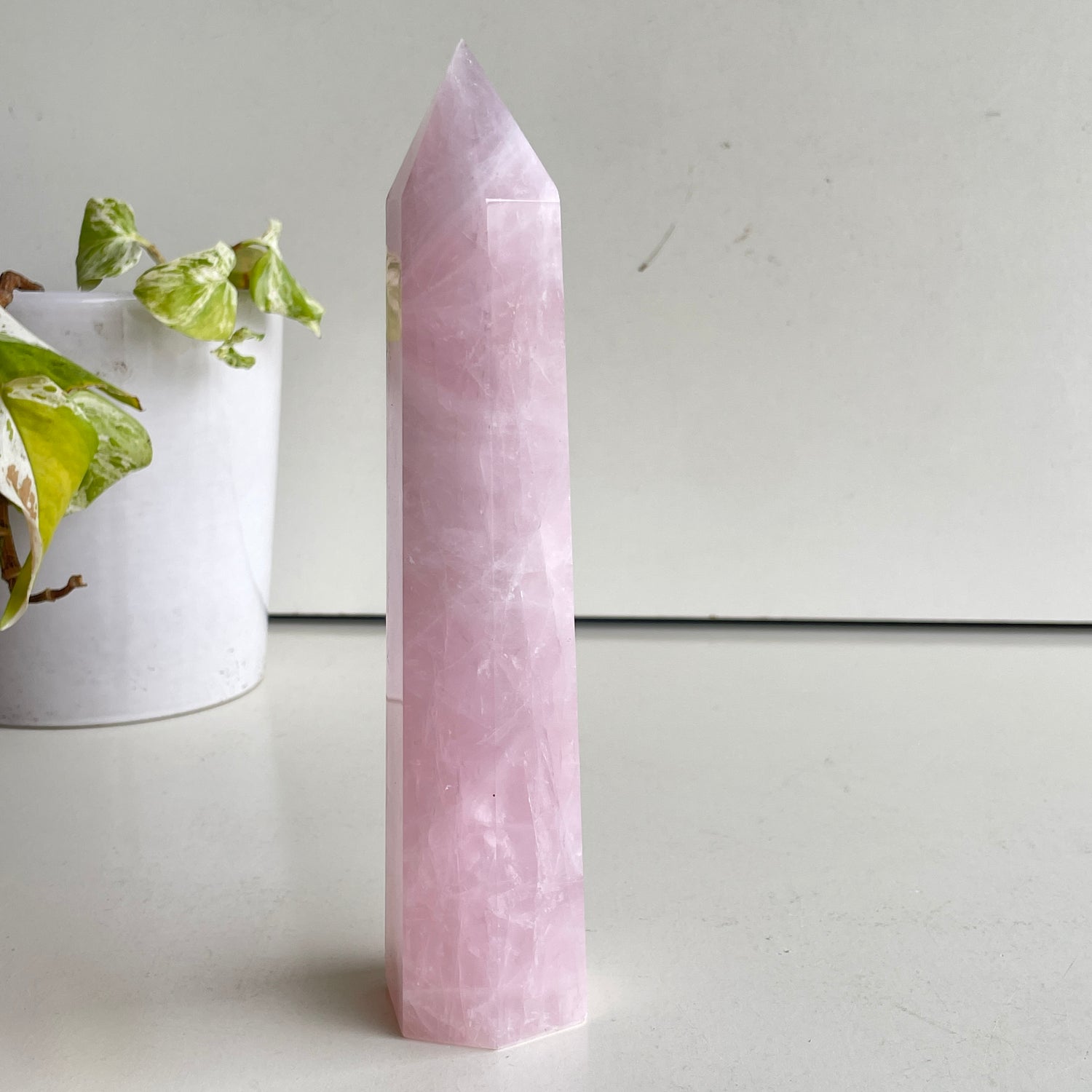 Rose Quartz Generator 19.7cm