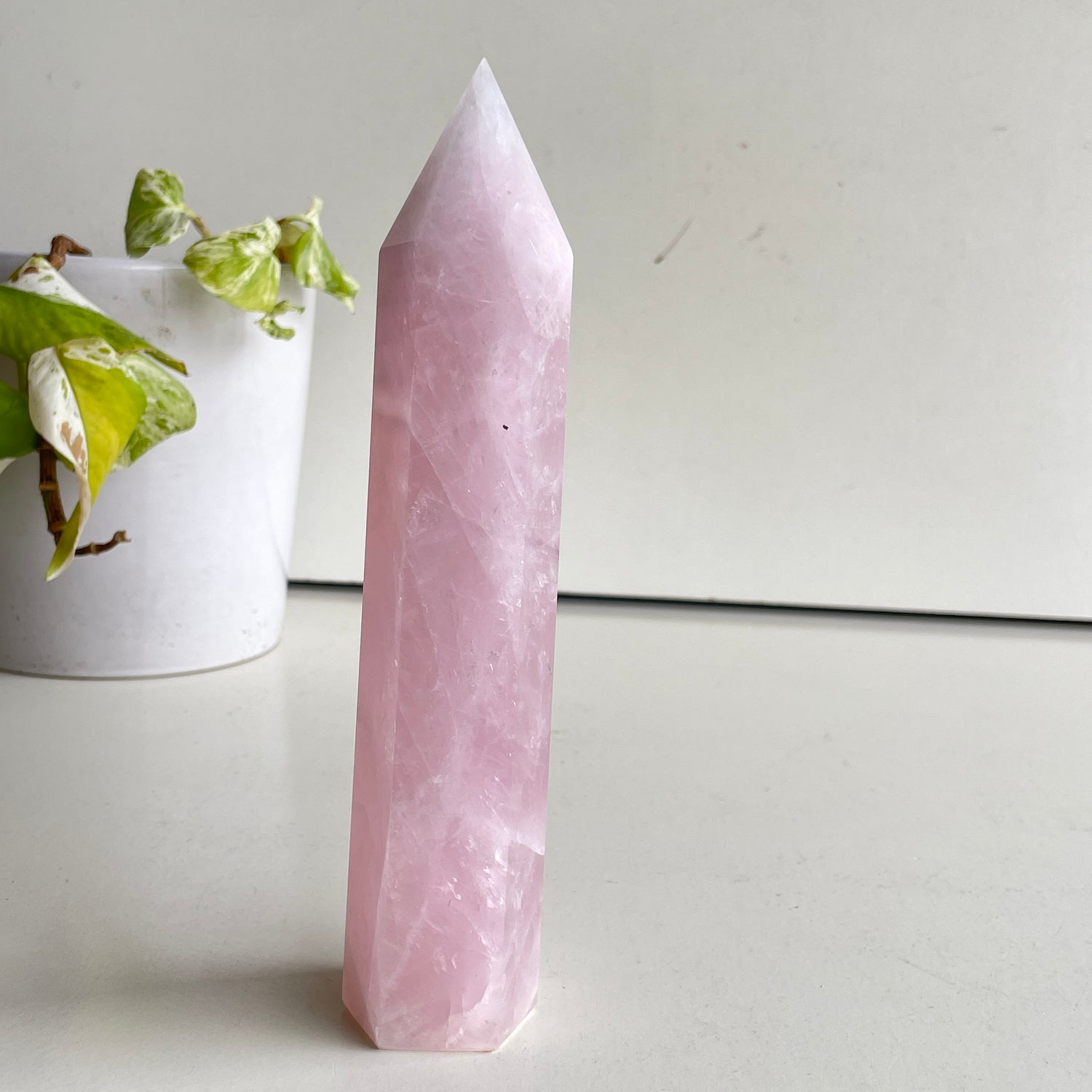Rose Quartz Generator 19.1cm