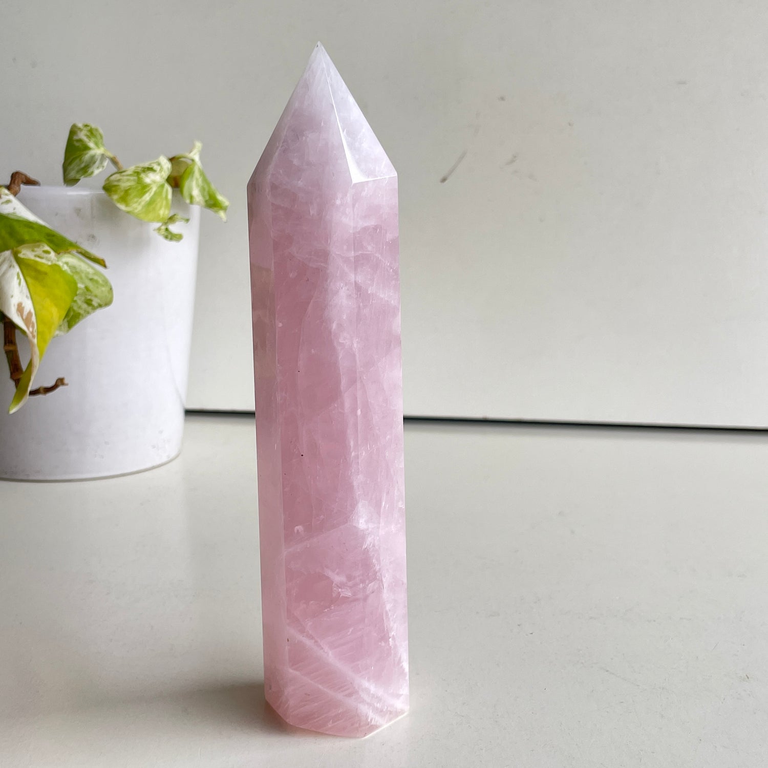 Rose Quartz Generator 19.1cm