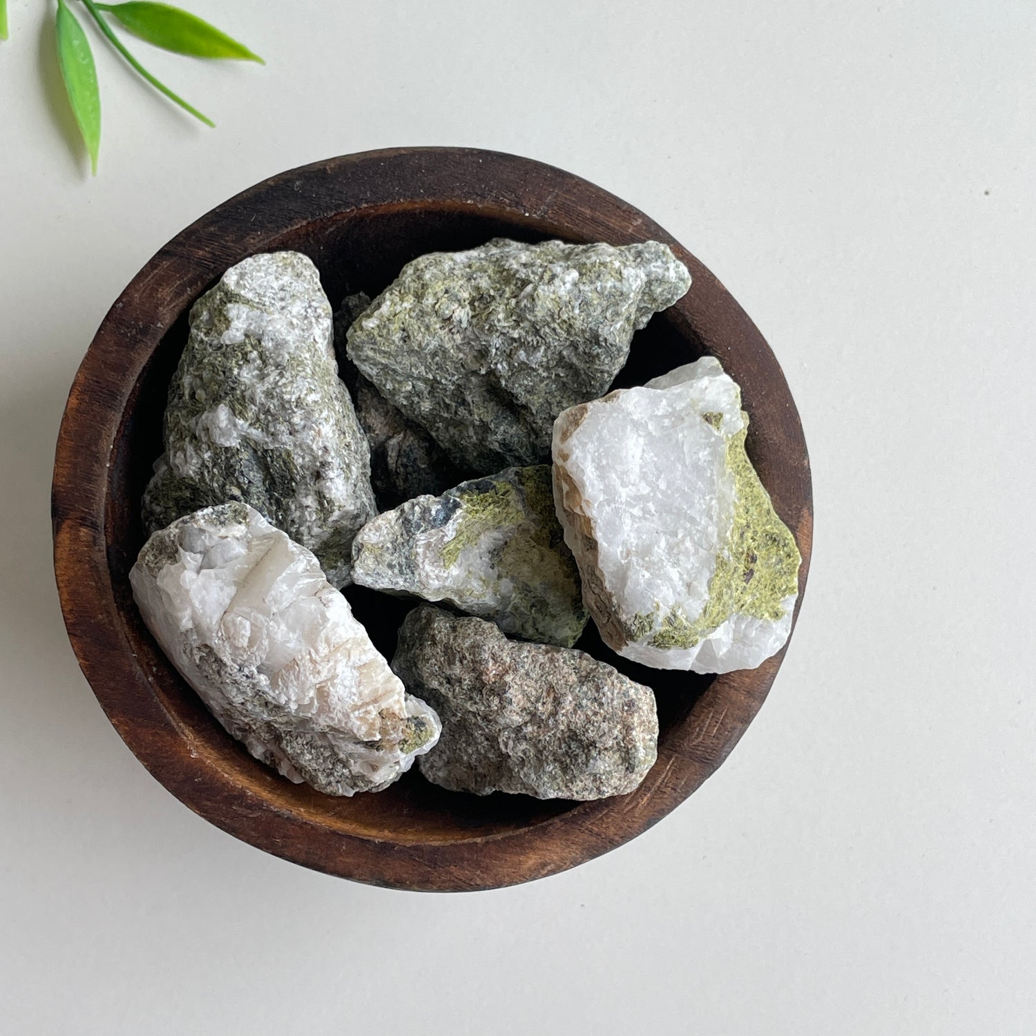 Epidote in Quartz Chunk Med
