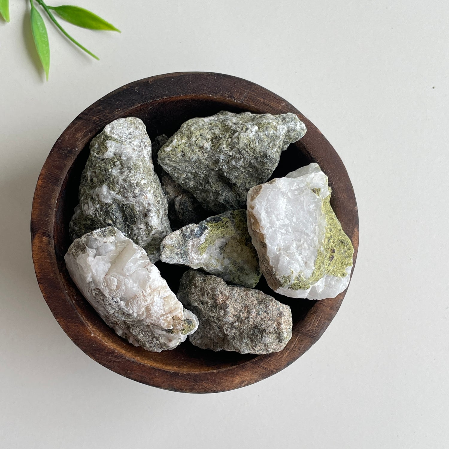 Epidote in Quartz Chunk Med