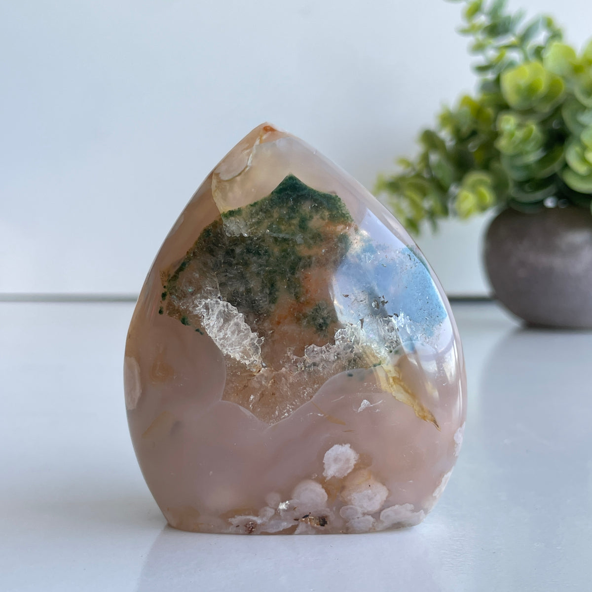 Flower Agate Flame 7.4cm
