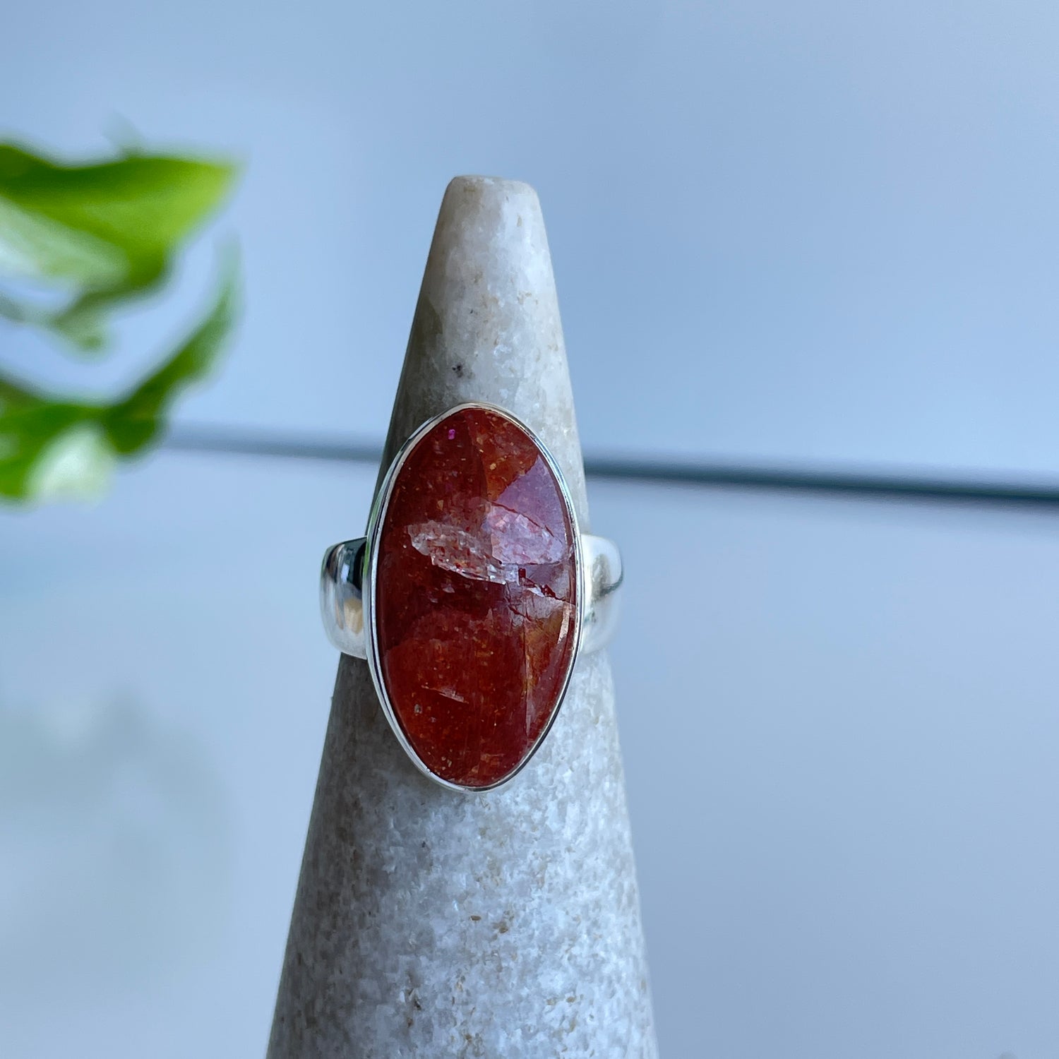 Sunstone Oval Ring Sz7