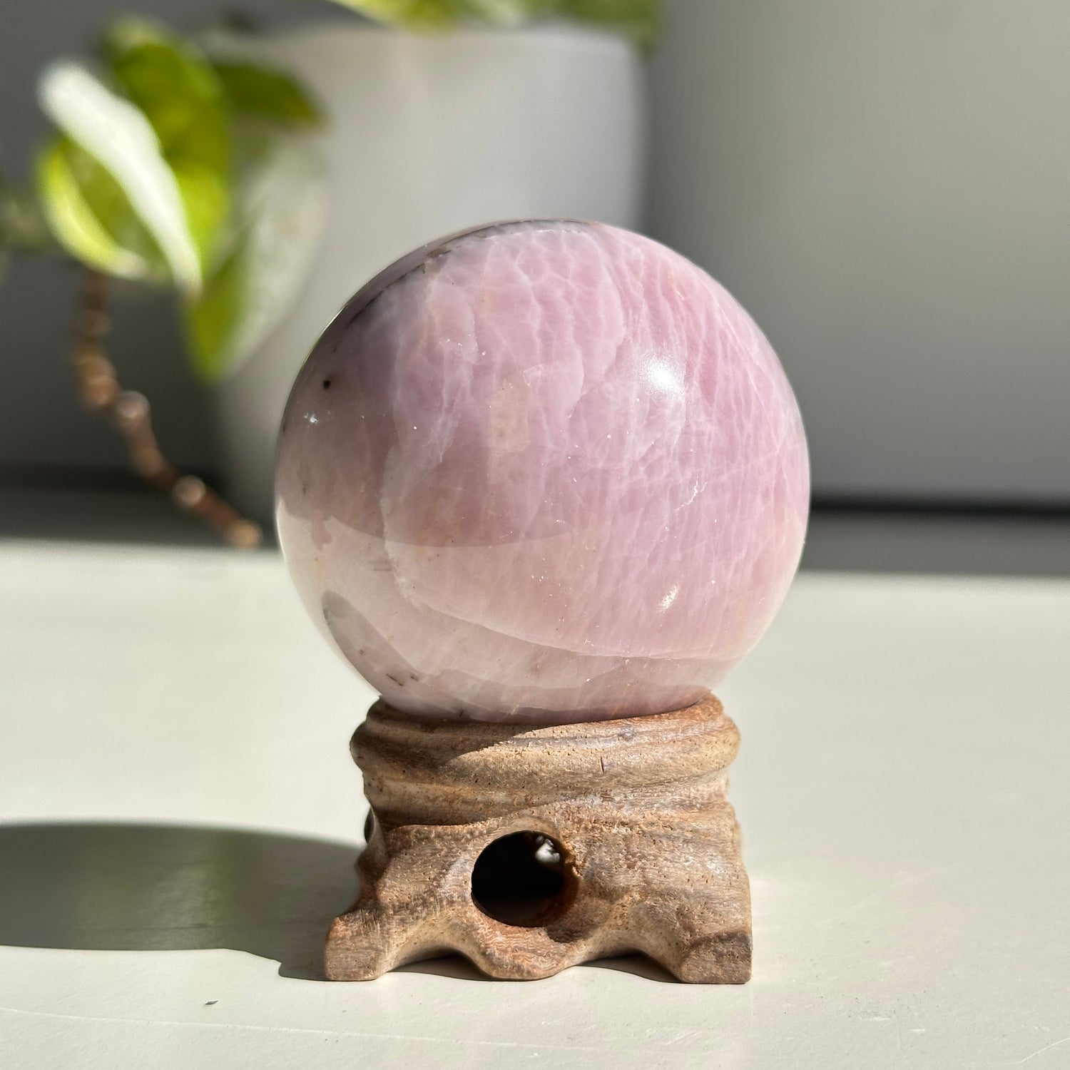 Kunzite Sphere 5.4cm