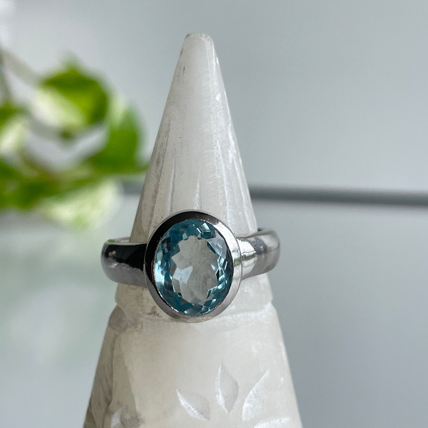 Blue Topaz Oval Ring Sz8.5