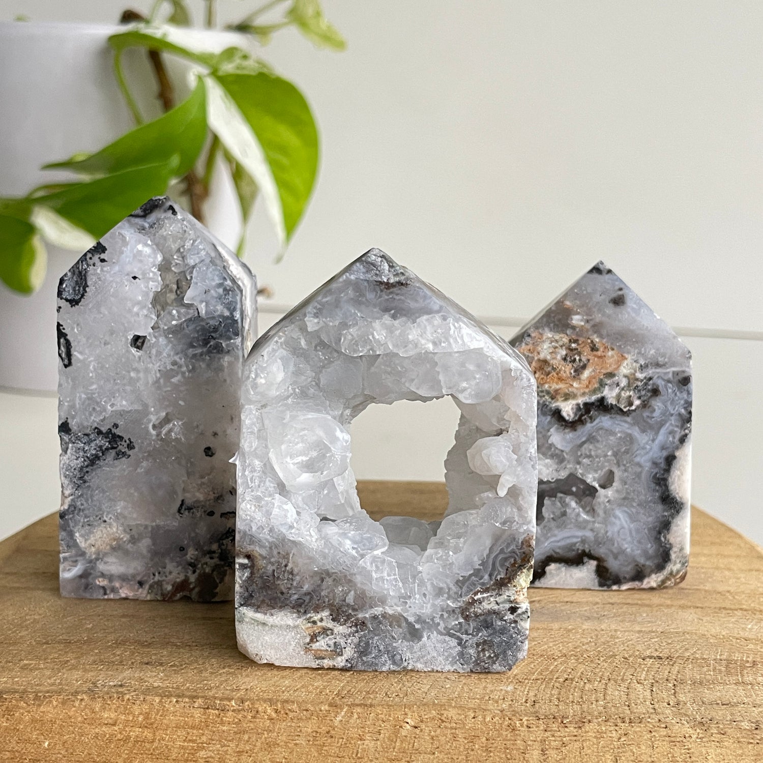 Agate & Quartz Obelisk Medium