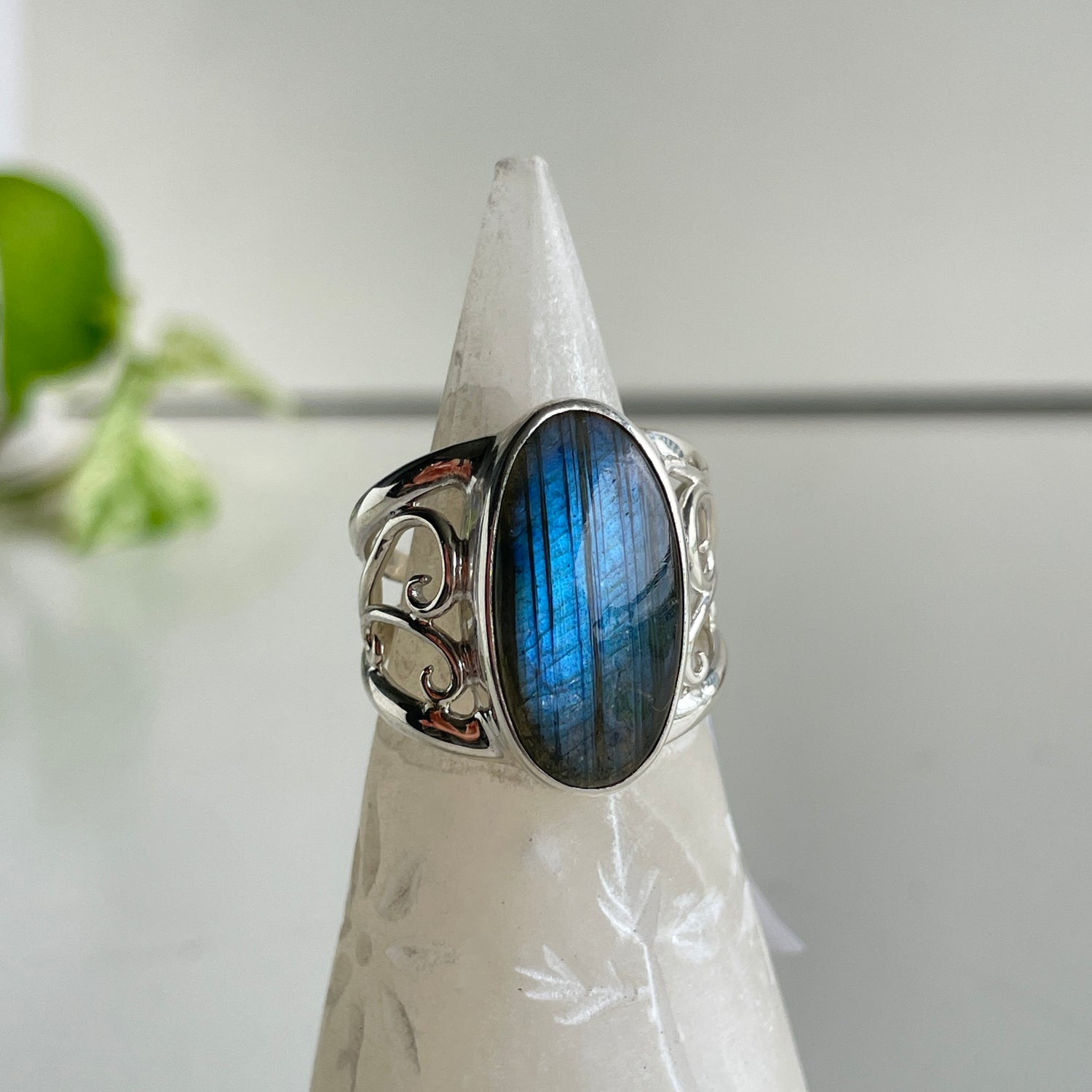 Labradorite Oval Ring Sz9.5